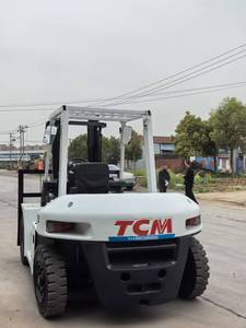 La carretilla elevadora TCM FD70 tiene un excelente rendimiento y alta calidad La carretilla elevadora TCM FD70 usada se vende a un precio bajo - Product Image 3