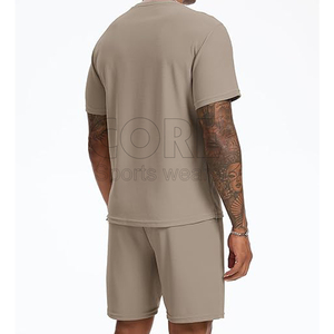 2025 vente en gros hommes T-Shirt Shorts décontracté Shorts 2 pièces ensembles de vêtements d'extérieur respirant couleur unie Shorts ensembles - Product Image 2