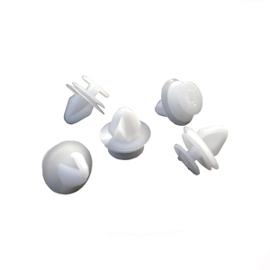 BCF5011 10 Pieces Floor Covering <b>Clips</b> WHITE Color for 7703077469 6991.S6 - Product Image 1