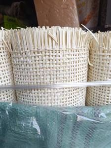 Rollo de materia prima de caña de mimbre de Vietnam natural superior-Bastón de mimbre para muebles Tamaño personalizado - Product Image 3