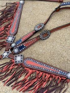 Ensemble de sellerie en cuir western HOOF N TACK INTERNATIONAL de qualité supérieure pour les courses de barils de rodéo et les concours équestres, comprend une bride réglable - Product Image 6