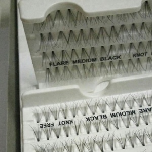 ELFA FLARE 10D Natural Flare <b>Cluster</b> Individual <b>Lashes</b> Handmade Knot-Free Synthetic Hair Transparent Plastic Fluffy 0.07/0.10mm - Product Image 4