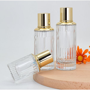 Ensemble <span class=keywords><strong>d</strong></span>'emballages cosmétiques en verre côtelé, verre transparent avec bouchon doré, contenants rechargeables pour sérum et lotion, vente chaude - Product Image 5