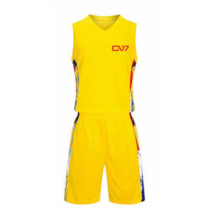 Conjunto de Uniforme de Baloncesto Personalizado al por Mayor para Hombre, Jersey y Pantalones Cortos Transpirables de Secado Rápido, Ropa Deportiva de Equipo, Venta Directa de Fábrica OEM ODM - Product Image 1