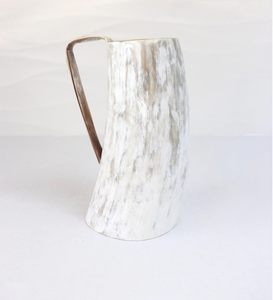 Vase à fleurs en corne de buffle Taille personnalisée Conception de tasse de haute qualité Couleur de corne naturelle pour la décoration de la maison et les mariages - Product Image 1