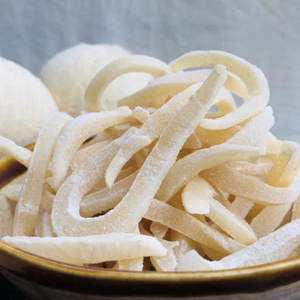 <b>Coconut</b> <b>Flakes</b> Dried White <b>Coconut</b> Pieces for Chocolate Making Dessert Toppings and Wholesale Food Processing from Vietnam - Product Image 4