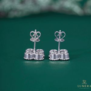 Round Cut Lab Grown Diamond Four Leaf Clover Cluster Studs Non Certified 14K Solid Gold Milgrain Beaded Floral Motif Earrings - Product Image 6