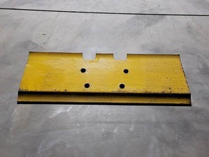 Plaque de guidage jaune SG Shoe 14X-32-11380 pour engins de construction avec garantie de 3 ans - Product Image 2
