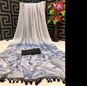 ชุดผ้าส่าหรีผ้าฝ้ายสุดคลาสสิกสำหรับเจ้าสาวชุดงานปาร์ตี้สุดพิเศษส่งจากอินเดีย - Product Image 1