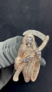 Suministro directo de fábrica Full 3D Santa Muerte Iced Out Hip Hop Style Pendant en plata de ley 925 disponible para precio de exportación - Product Image 6