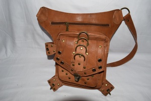 กระเป๋าพกพาหนังแท้สไตล์วินเทจจาก Moroccansoul - Product Image 3