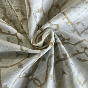 ผ้าฝ้ายพิมพ์ลายเรขาคณิตสีเทาเบจด้วยมือ - Product Image 1