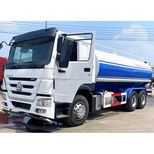 Camion-citerne à eau Howo 5000L d'occasion, moteur diesel, transmission 6x4, citerne en acier pour le stockage de carburant - Product Image 3