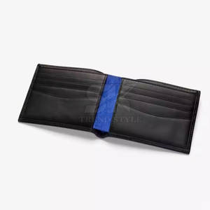 Cartera Trifold de Cuero Premium de un Solo Color con Acabado Liso, Plegado Compacto y Bolsillo Seguro para Efectivo - Product Image 4