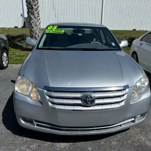 2005 Toyota Avalon XL - Product Image 1
