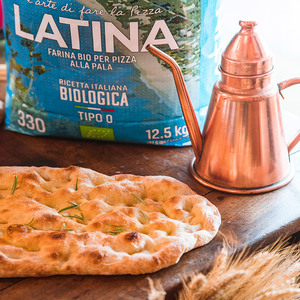 Harina de Pizza Orgánica Antico Molino Rosso Capri Tipo 1, Molido en Piedra, Bolsa de 12.5 kg, Hecho en Italia - Product Image 4