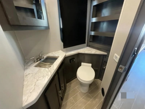 FORD RIVER GEORGETOWN GT5 34H5 2022 USADO EN EXCELENTES CONDICIONES, DISPONIBLE PARA LA VENTA - Product Image 2