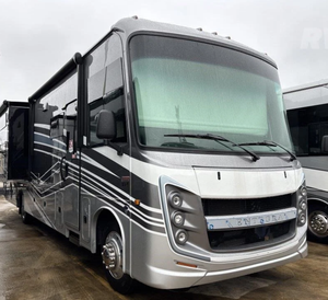 รถบ้านมือสอง E-N-T-E-G-R-A RV Coach Vision 27A รุ่นปี 2022 ปี 2023 2024 2025 ยาว 36 ฟุต น้ำหนัก 2000 กก. รถบ้านเคลื่อนที่ รถพ่วงสำหรับเดินทาง - Product Image 1