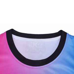 Uniforme de basket-ball de la meilleure qualité pour hommes, respirant, 100% polyester, fabriqué en Pakistan - Product Image 2