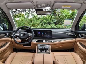 Voiture électrique d'occasion 2025, modèle E5 PHEV bleu, SUV intermédiaire à énergie nouvelle, très demandée, autonomie 201-300 km et batterie 50-70 kWh - Product Image 4