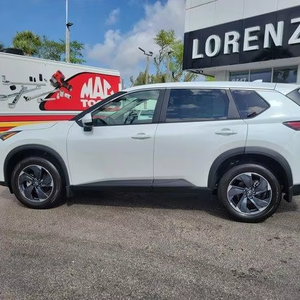 (T&D) Auto Usado 2024 Rogue SV - Product Image 1