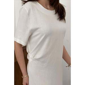 Robe plissée à col rond couleur écru - Ecru - Product Image 4