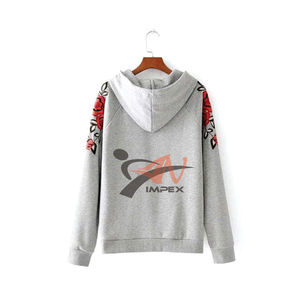 ชุดวอร์มผู้หญิงแบบมีฮู้ด พิมพ์โลโก้ตามสั่ง คุณภาพสูง ผลิตจากผ้าฟลีซเนื้อนุ่ม ยืดหยุ่นได้ - Product Image 2