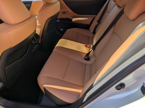 รถ Lexus ES 350 SEDAN มือสอง ไม่เคยเกิดอุบัติเหตุ - Product Image 4