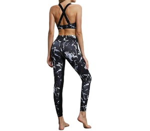 Womens Halter Neck High Waist <b>Leopard</b> Twist Yoga Set 2-Piece Plus Size Seamless Breathable Sports Bra & Leggings - Product Image 2