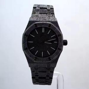Montre de luxe en diamant Moissanite entièrement glacée avec double fuseau horaire et sous-cadran Bracelet en acier inoxydable de qualité supérieure pour hommes élégants - Product Image 1