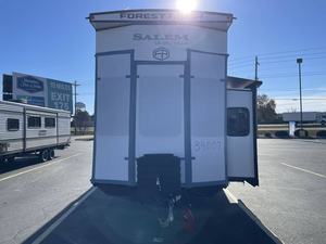 Precio de Liquidación 2024 2025 Remolque Forest River Salem Villa Grand 42VERANDA en Venta Precios de Mayoreo para Todas sus Aventuras - Product Image 4