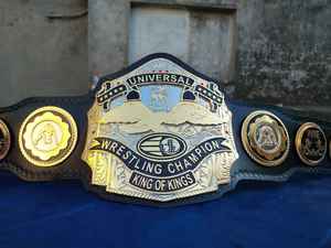 Ceinture de championnat de lutte poids lourd personnalisée de qualité supérieure Logo avant Design 6mm d'épaisseur en cuir véritable souple - Product Image 3