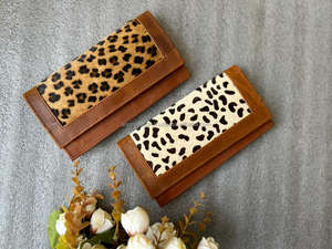 Portefeuille en cuir de vachette multi-usages pochette coques de téléphone cheveux sur cacher carte d'embrayage portefeuilles occidentaux pour femmes - Product Image 2