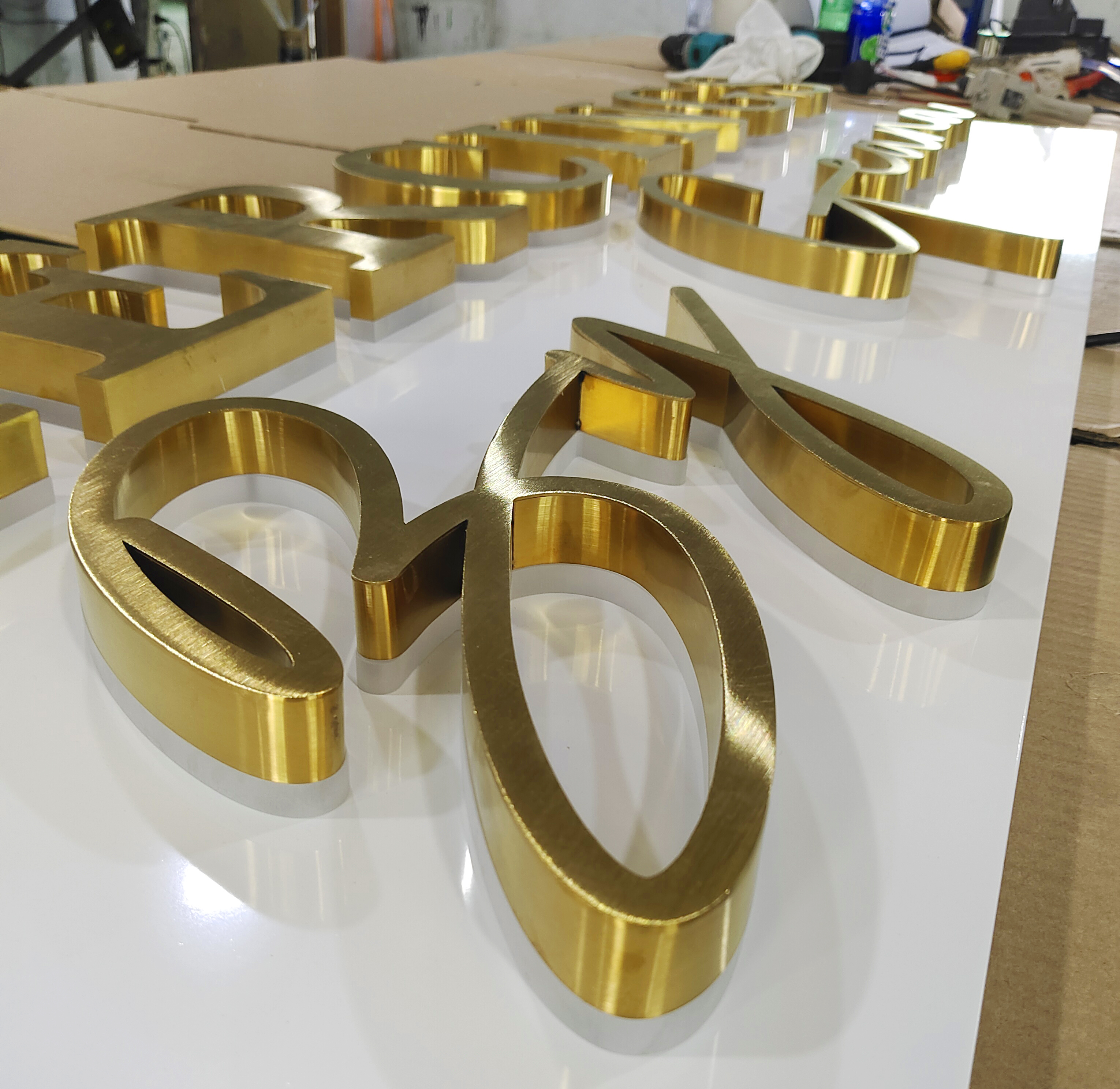 Металлический 3D знак, металлическая буква, 3D буква, знак для бизнес-магазина, без света, 3d логотип, надпись, наружные вывески