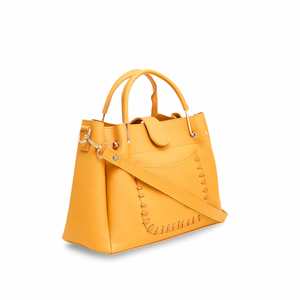 Bolso de brazo formal amarillo P53395 Bolso elegante para uso diurno o nocturno - Product Image 2