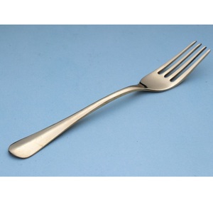 Ensemble de 2 ensembles de fourchettes en métal en acier inoxydable plaqué or ensemble de fourchettes de vaisselle de mariage avec poignée au design étonnant - Product Image 2