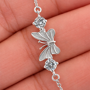 Pulsera Clásica de Plata de Ley con Baño de Rodio y Mariposa con Circonitas de Rhaya Jewels para Fiestas de Boda Infantiles y Regalos - Product Image 4