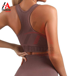 Ensemble de 2 pièces de yoga pour femmes de taille supérieure, soutien-gorge de sport, legging taille haute, vêtements actifs, athlétiques, légers et respirants - Product Image 4