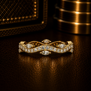 Anillo de Compromiso de Oro Puro de 14K con Diseño Único en Forma de Ola, Anillo de Boda con Diamantes Cultivados en Laboratorio Redondos y Curvos en Forma de Marquesa - Product Image 1