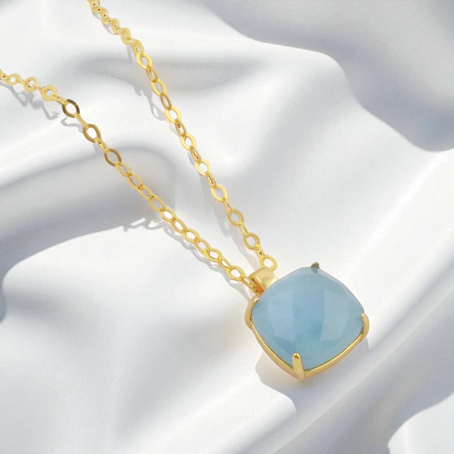 อะความารีน