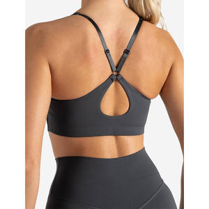 Soutien-gorge de sport réglable gris tempête personnalisé trou de serrure détail arrière lisse fort impact et Ultra extensible adulte femmes Fitness soutien-gorge de sport - Product Image 4