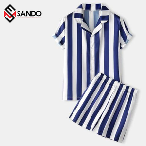 ชุดสั้นผ้าซาตินของผู้ชาย,ชุดสั้นสองชิ้นแบบลำลองโลโก้แบบกำหนดเองสำหรับฤดูร้อน - Product Image 1