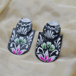 Última moda pintura a mano diseño occidental oro mattefinishing meenakari partywear latón aro pendiente para niñas y mujeres - Product Image 2