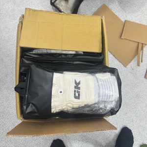 2025 Top Design Football Gardien Gants Vente Chaude Football Gardiens Gants De Sports De Plein Air Protection Des Doigts GK Gardien Gants - Product Image 6