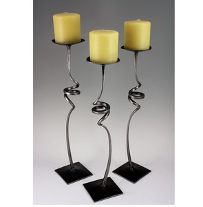 Candelabro de hierro moderno de lujo hecho a mano de La India, soporte para boda, Navidad, decoración de Mesa para el hogar, vela de Metal hecha a mano - Product Image 1