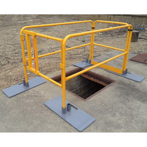 LIPHOCO Garantie de Qualité OEM Porte de Sécurité Universelle Auto-fermante en Aluminium (U-Gate) Design Industriel pour Entrepôt Extérieur - Product Image 3