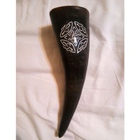 Mug Viking en corne naturelle écologique de qualité supérieure avec anneau en agate, taille et forme personnalisées, décoration religieuse vintage pour Halloween