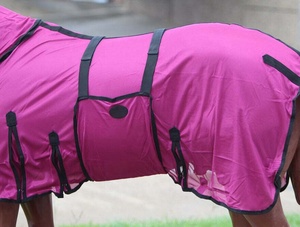 La mejor calidad invierno 100% poliéster impermeable caballo alfombra diseño personalizado ligero secado rápido carrera uso al aire libre - Product Image 3