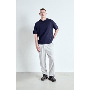 T-shirt de sport tendance pour homme à col rond et manches courtes, idéal pour l'entraînement, la course et les loisirs, couleurs personnalisables, options de tailles - Product Image 5