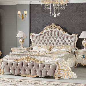 Ensemble de meubles de chambre à coucher classique en bois doré luxueux pour lit king-size - Product Image 1